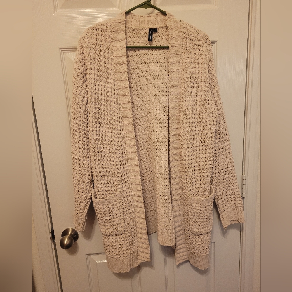 💥Bundle 3 for $25💥 Moon and Madison Chunky Cream Cardigan